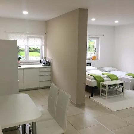 Apartments Cindra Karlovac Extérieur photo